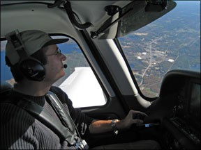 SR20 vs. DA40 Cirrus Prevails