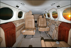 Cessna 425