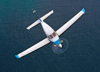 Epic E1000 AX: Speed, Load, Grace Epic E1000 AX